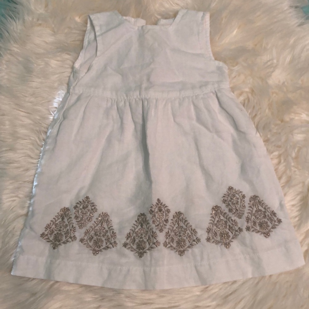 Linen dress